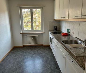 Charmante 4.5-Zimmer-Wohnung an ruhiger Lage - Photo 6