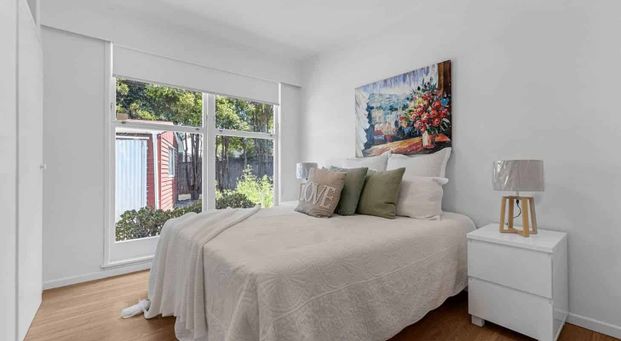 Recently Renovated 3BR+Garage Pakuranga - Photo 1