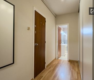 barcelona, Catalonia 08023 - Photo 5