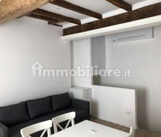 Bilocale ottimo stato, su più livelli, Santo Stefano, Bologna - Photo 5