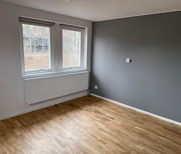 Domherrevägen, Sollentuna - Photo 2