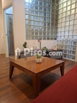 Piso en alquiler en Area Metropolitana - Photo 1