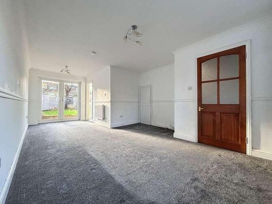 Wordsworth Close, Royston, SG8 - Photo 1