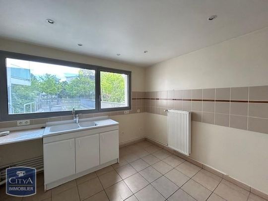 Location Appartement 3 pièces 78m² ST DIZIER 52100 - Photo 1