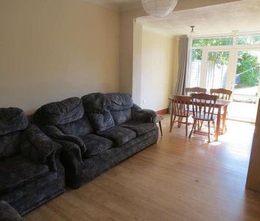 Bedroom Detached House In Winton, BH9 - Photo 6