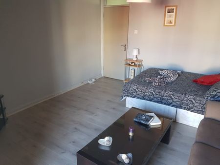 Room in a Shared House, Camden Road, NW1 - Photo 2