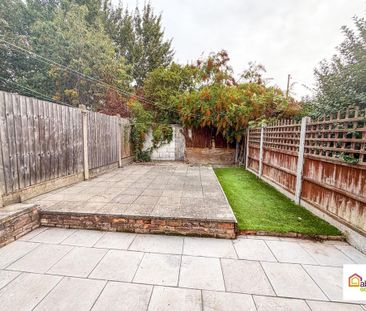 3 bedroom terraced house to rent - Photo 6