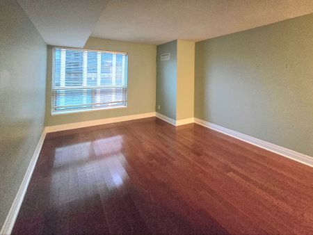 For Lease - 188 Doris Avenue Unit# 615, Toronto, Ontario - Photo 3