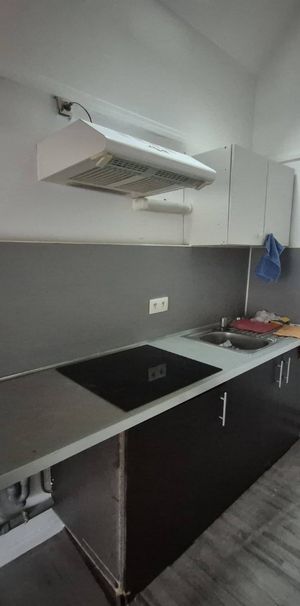 Location Appartement 2 pièces 38m² AIRE SUR LA LYS 62120 - Photo 1