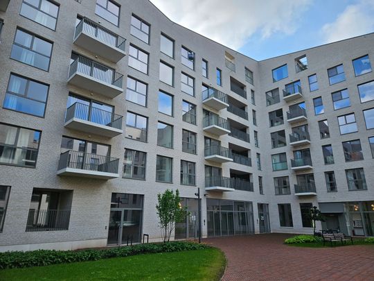 Appartement met 3 slaapkamers, terras en kelderberging - Photo 1