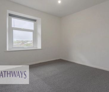 1 bed terraced house to rent in Commercial Street, Pontnewydd, NP44 - Photo 1