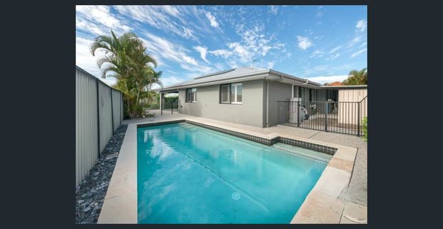 Large Family Home with Multiple Living Areas & Inground Pool - Photo 1