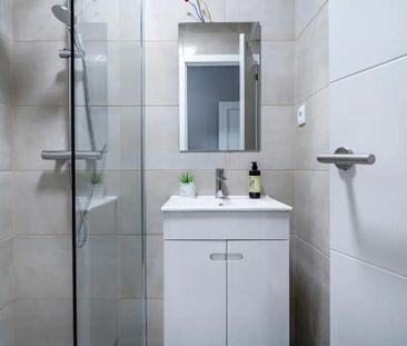 Rua de Faria Guimarães, Porto, Braga 4200-289 - Photo 4