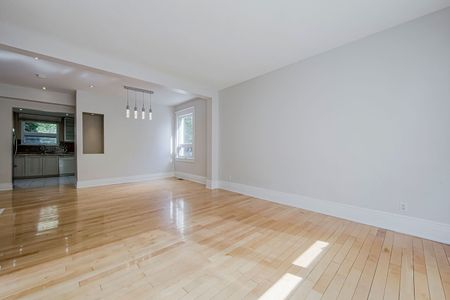 For Lease - 39 Windermere Avenue Unit# Main, Toronto, Ontario - Photo 2
