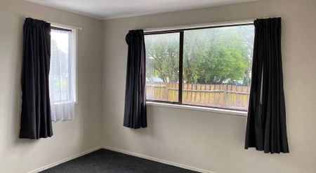 3 Bedroom Home - Photo 2