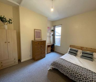 7 bedroom house to rent - Photo 2