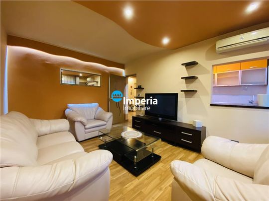Inchiriez apartament 3 camere D, zona Centru Independentei - Fotografie 1