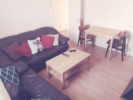 4 bedroom house to rent - Photo 4