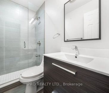 Condo Townhouse For Lease | W9256696 - Photo 4