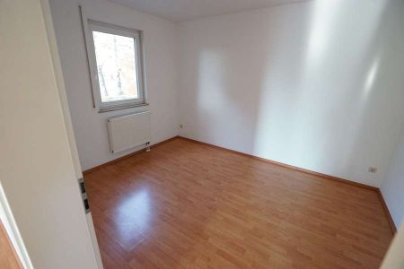 **WOHNEN im Grünen**Schöne 3-Raum-Wohnung am Wallgraben** - Foto 4