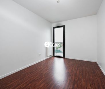 Location Appartement COLOMBES - - Photo 3