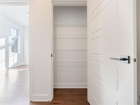 114 Rue de Liège - Photo 3