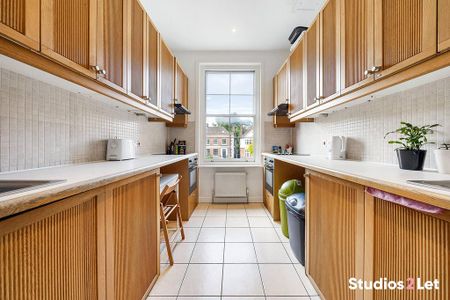 Studio to rent - Photo 4