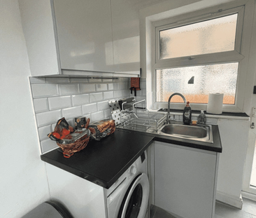 Everton Drive, Stanmore, HA7 - Photo 4