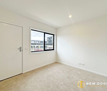8/5 Devenish Street, Taylor ACT TAYLOR ACT 2913 - Photo 2