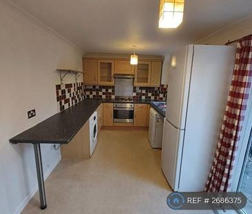 3 bedroom terraced house to rent - Photo 3