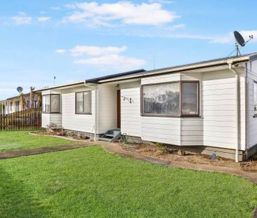 Tidy three bedroom home! - Photo 4