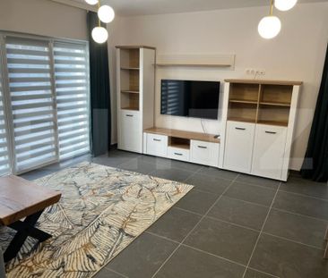 REZERVAT! Casă de închiriat Râșnov REZERVAT! - Fotografie 1