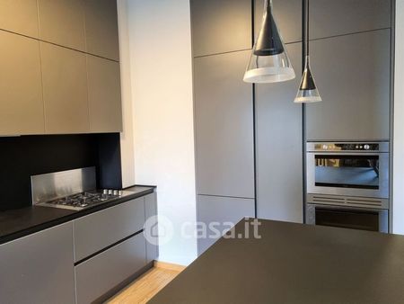 Quadrilocale in Affitto in Via San Sisto 4 a Milano - Photo 2