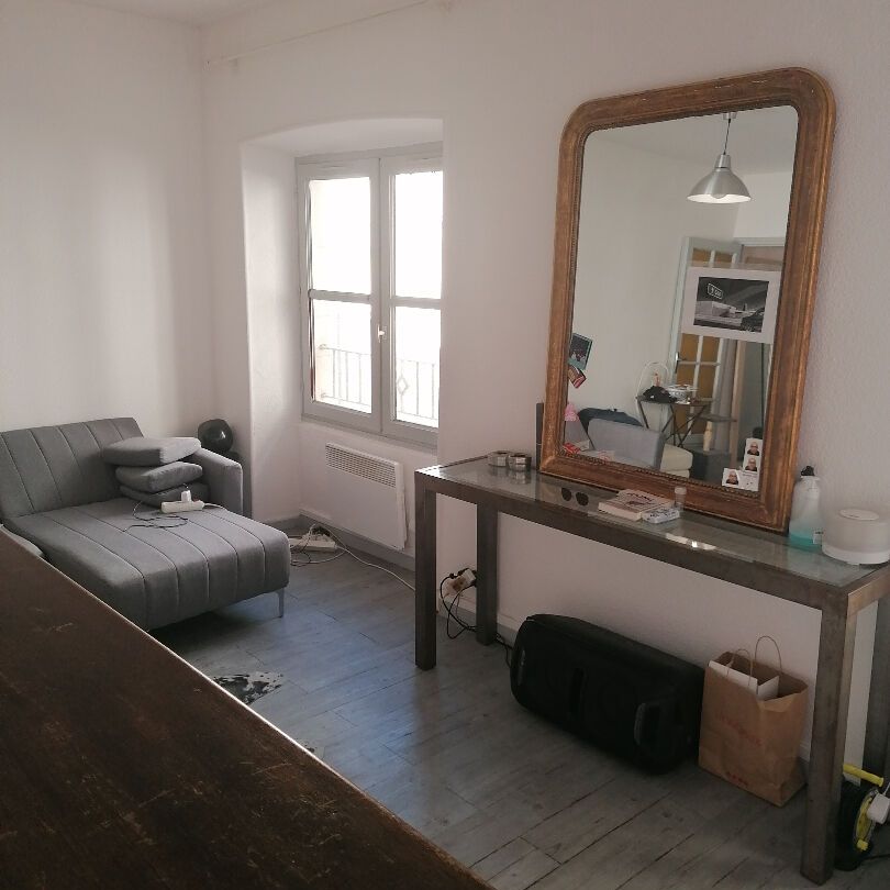 Location Appartement 3 pièces 77m² - Photo 1