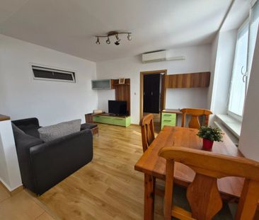 2, 5 - izbový byt na prenájom v širšom centre Bratislavy - Photo 3