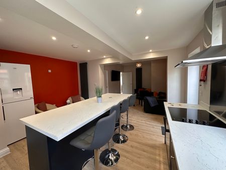 4 en-suite bedroom house - Photo 4