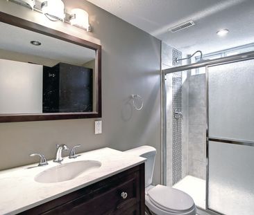 Beautiful 5-Bedroom Bungalow for Rent – 6607 Malvern Road NE Availa... - Photo 2