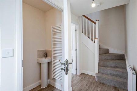 3 Bedroom House - Photo 2