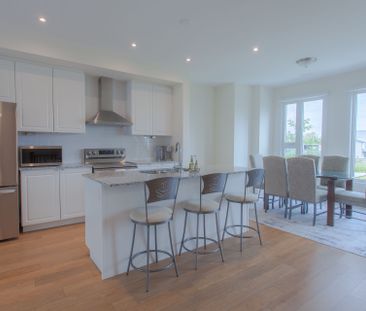 For Lease - 11 Mariners Pier Way, Orillia, Ontario - Photo 6
