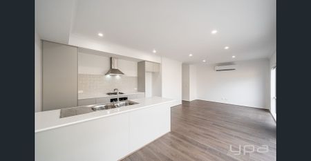 Brand New Living! - Photo 4