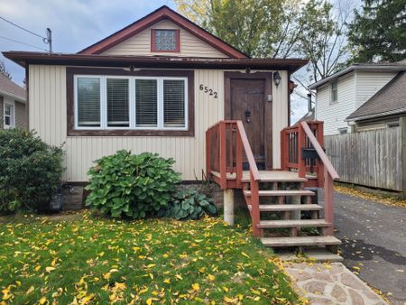 For Lease - 6522 Taylor Street, Niagara Falls, Ontario - Photo 3