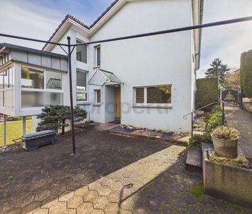 Generous 5.5-room terraced house in a quiet hillside location - Photo 6