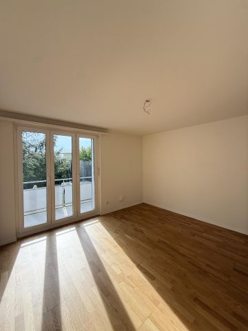 60 m² zum Wohlfühlen - 3 Zimmer mit Balkon - Photo 2