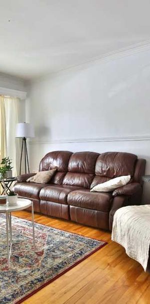 4 1/2 Vieux-Longueuil Haut de triplex - Photo 1