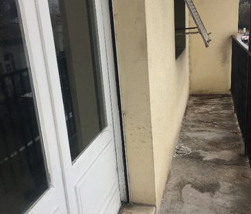 Location Appartement 2 pièces 51m² LIBOURNE 33500 - Photo 6
