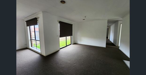 Lovely spacious home ! - Photo 1