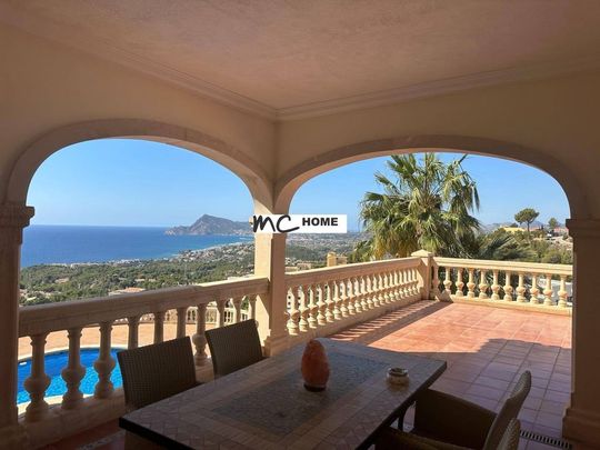 7 room luxury Villa for rent in Altea, Spain - Photo 1