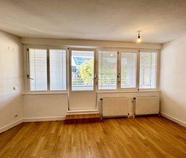 Sanierte 2 Zimmer - Innenstadtwohnung mit Loggia in Innenhoflage - ... - Photo 4