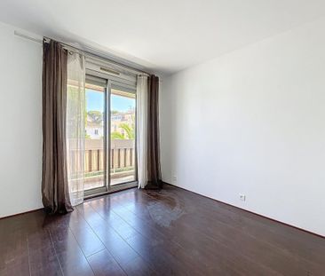 Location Appartement 2 pièces 57m² ST RAPHAEL 83700 - Photo 4