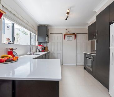 2/48 Nesca Parade, The Hill NSW 2300 - Apartment For Rent | Domain - Photo 1